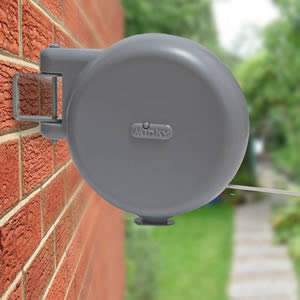 The Caraselle Retractable Clothes Line by Minky. Extends to 15m.