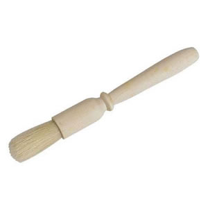 7" Pastry Brush with Wooden Handle and Pure Bristles