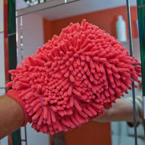 Ultra Soft Chenille Dusting Mitt Use wet or dry