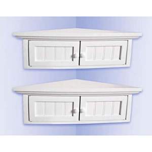 Set of 2 Shaker style Corner Cabinets