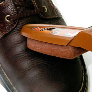 Caraselle Boston Max Brown Shoe Shine Sponge in a Handy Compact Case