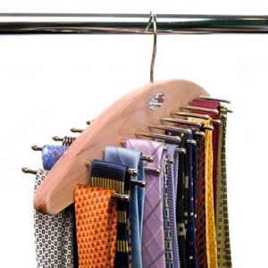 Woodlore Cedar Tie Hanger for 42 ties