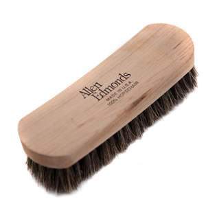 Deluxe Woodlore Cura Shoe Shine Brush with 100% Horsehair Bristles
