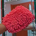 Ultra Soft Chenille Dusting Mitt Use wet or dry