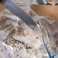 Roast In A Bag Self Basting Oven Bag. 8 bags per pack. 25 x 38 cm with tie closures