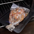 Roast In A Bag Self Basting Oven Bag. 8 bags per pack. 25 x 38 cm with tie closures