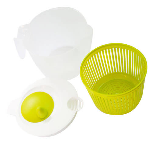 Salad Spinner - compact & convenient